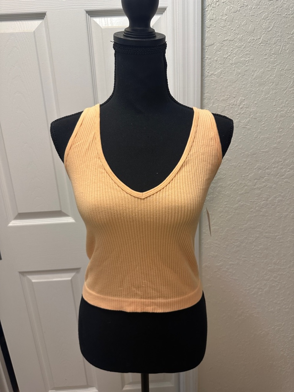NWT Intimately Fp Solid Rib Brami Crop Top In Melon size L/XL